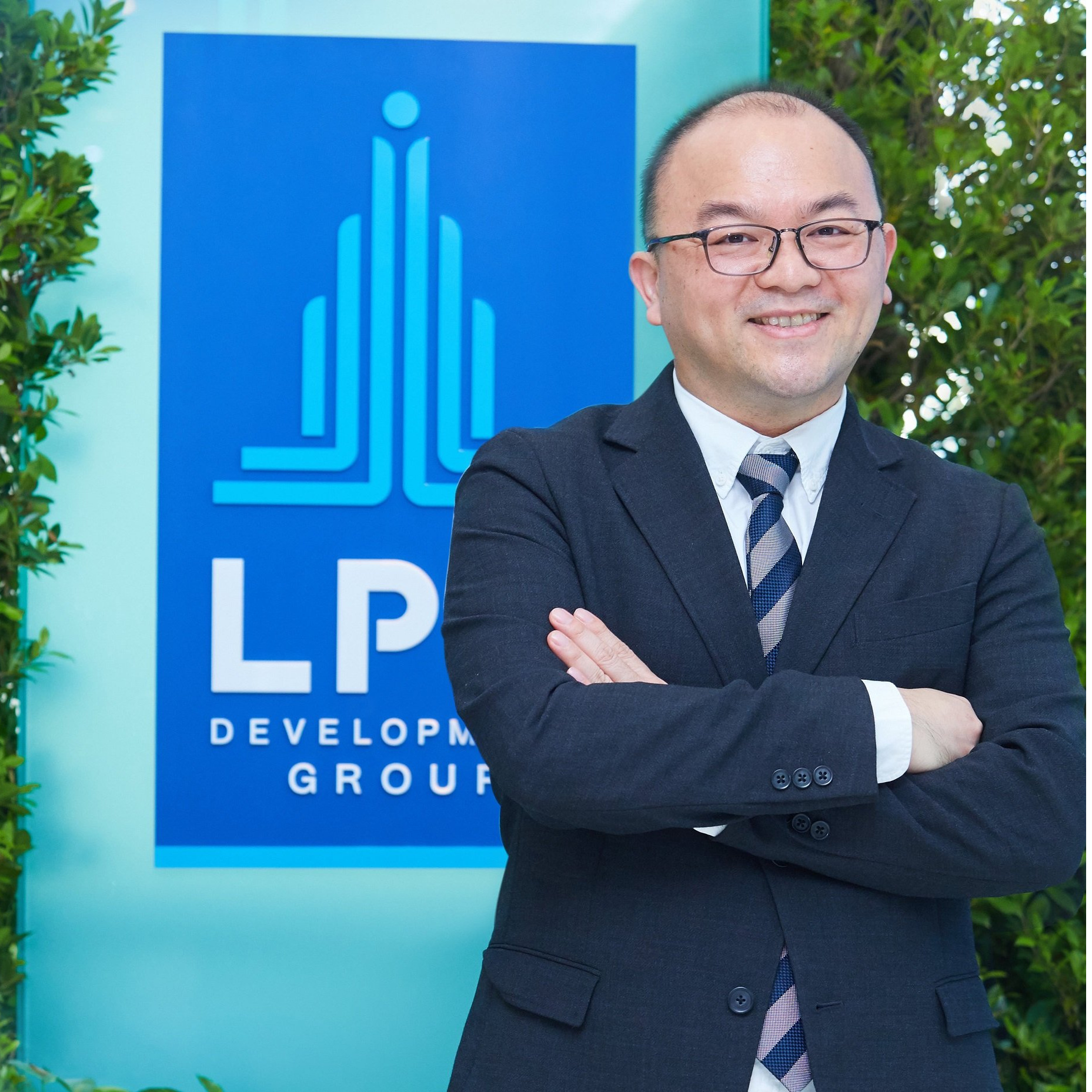 ประพันธ์ศักดิ์ รักษ์ไชยวรรณ LWS 1.jpg
